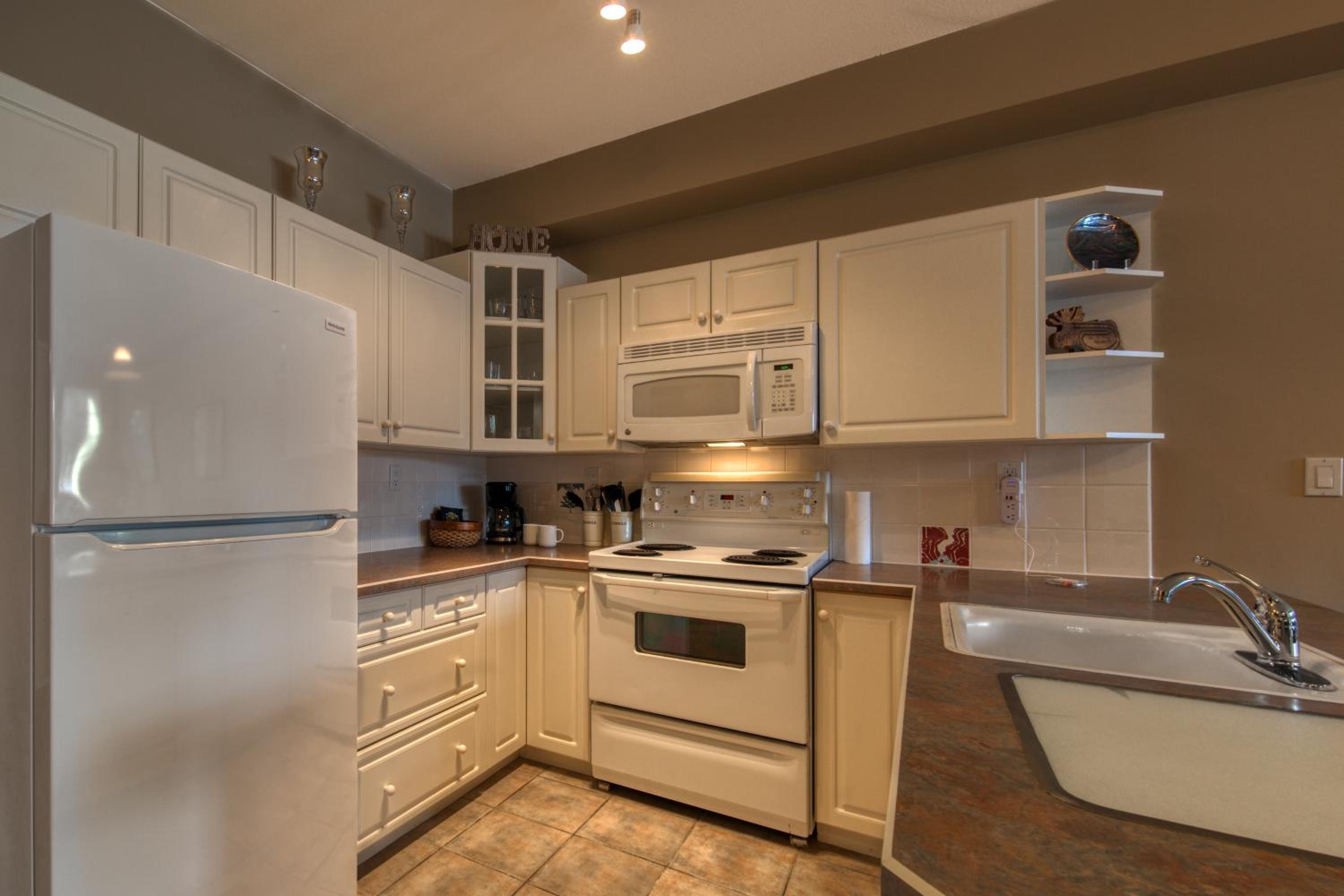 Mountain View Villas with Fairmont Creek Vacation Rentals