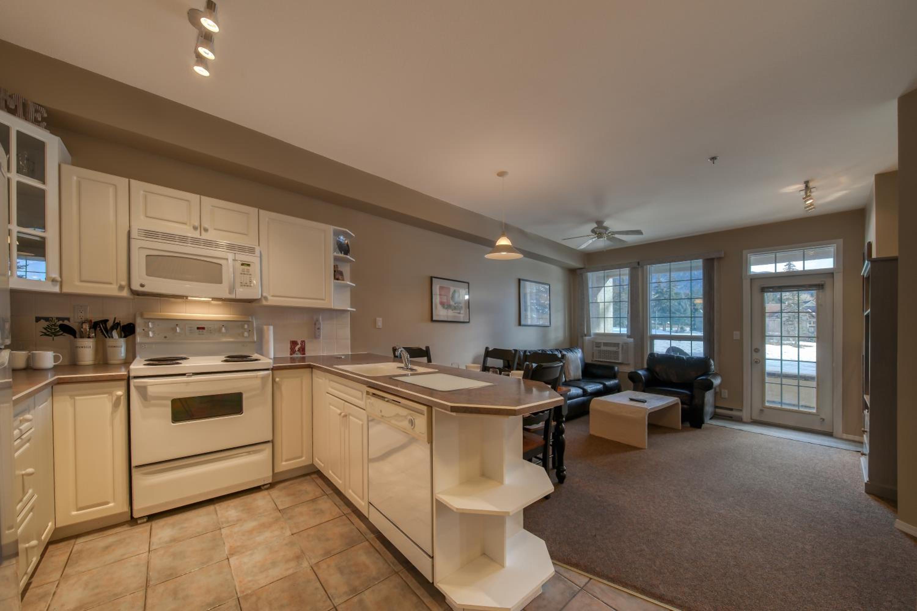 Mountain View Villas with Fairmont Creek Vacation Rentals