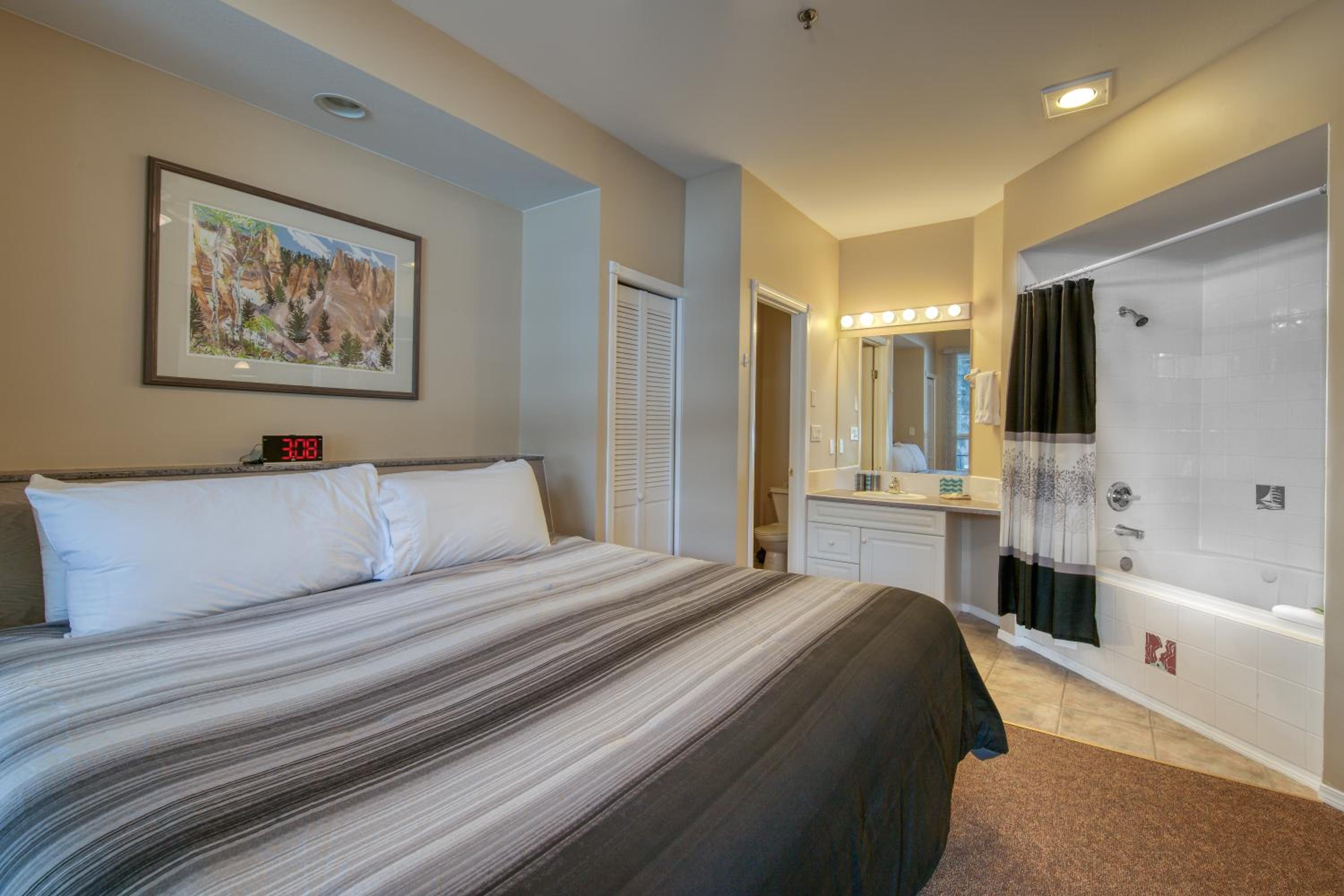 Mountain View Villas with Fairmont Creek Vacation Rentals