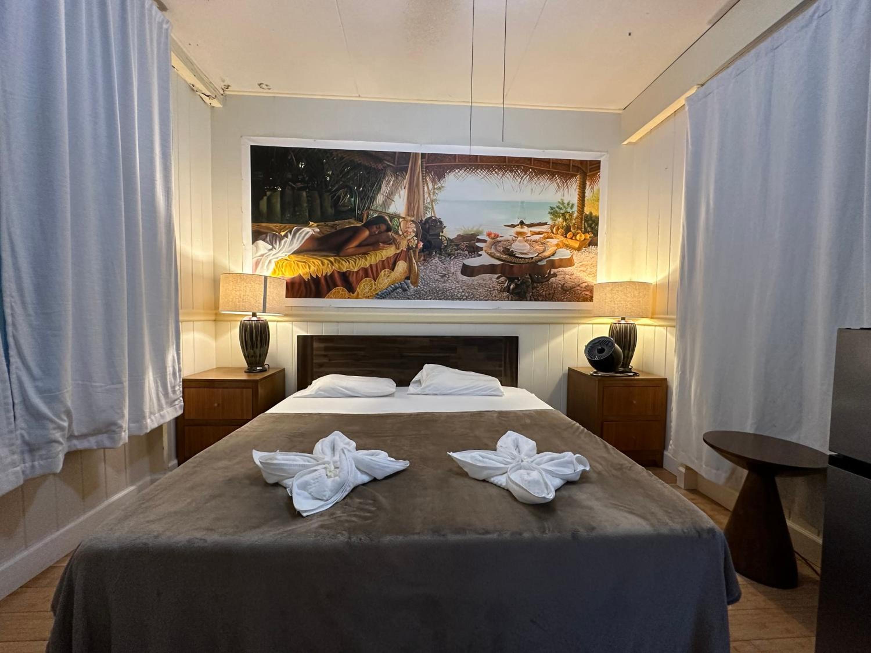 Big Island Vacations - Wild Ginger Hotel - Property Image 4