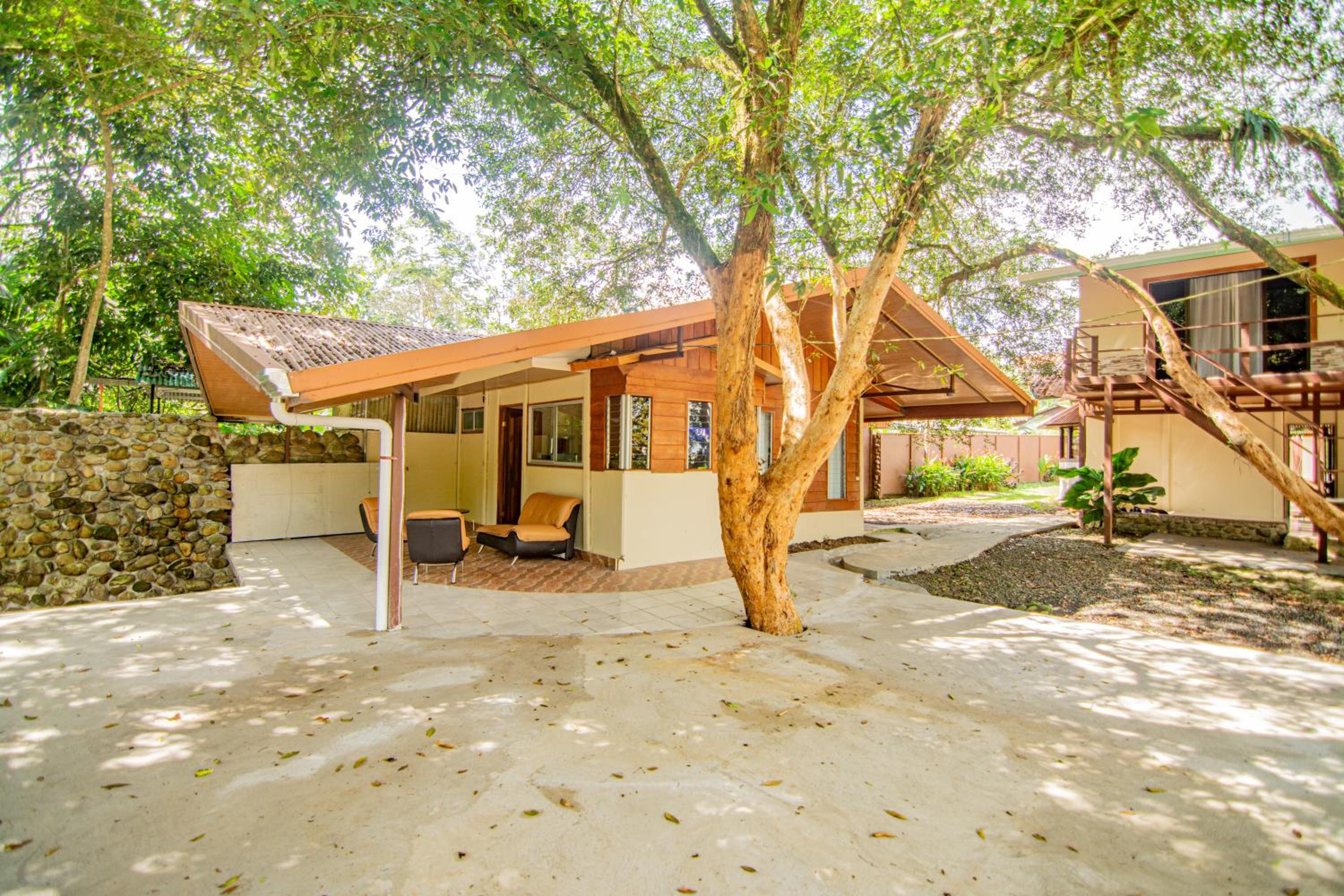 Villa Escondida