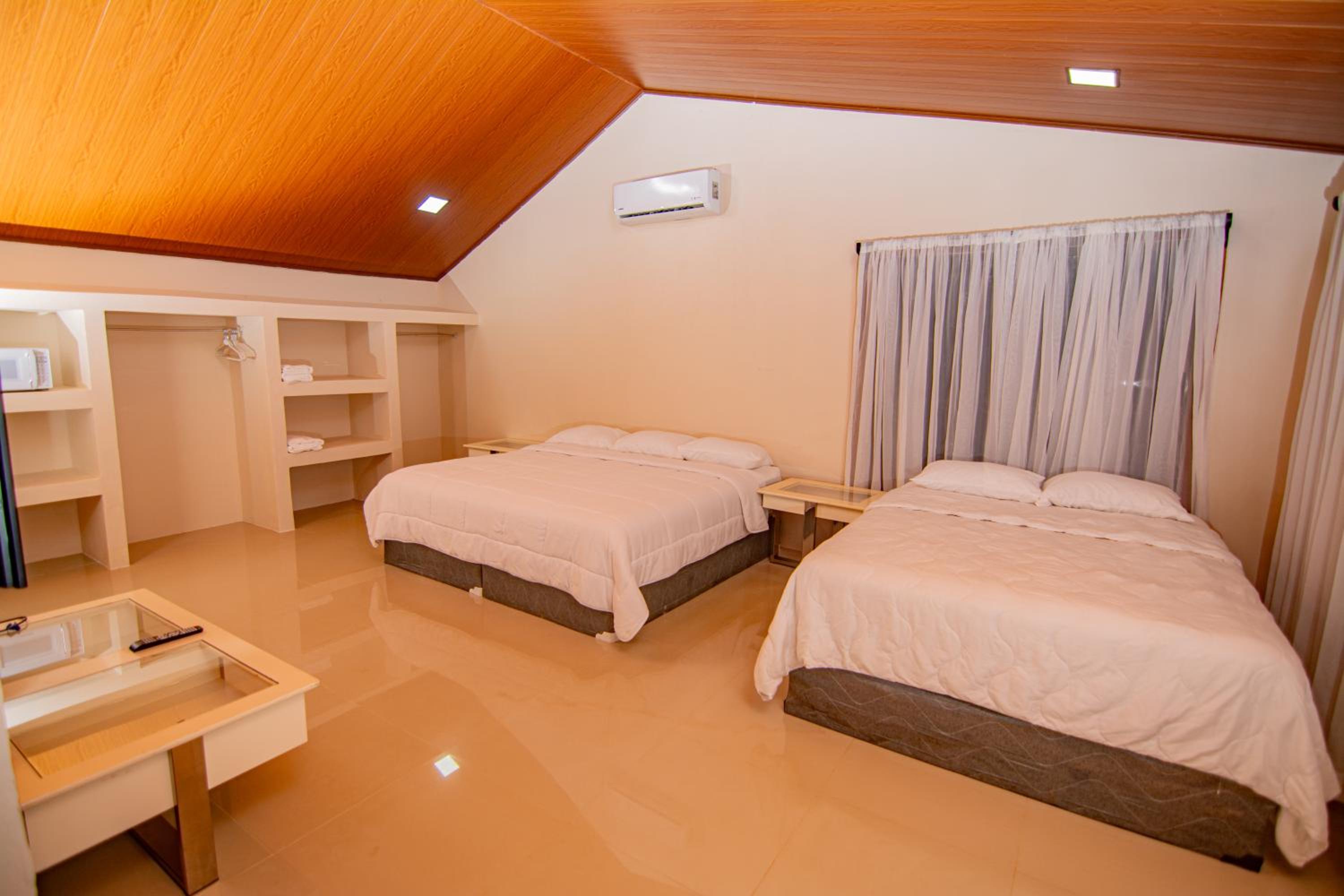 Villa Escondida