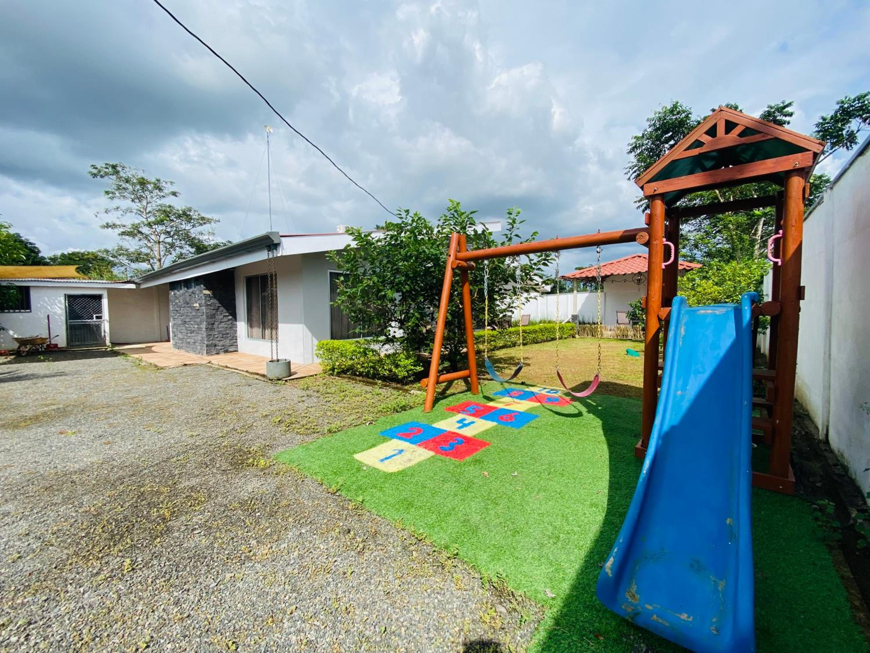 Blue Rriver House