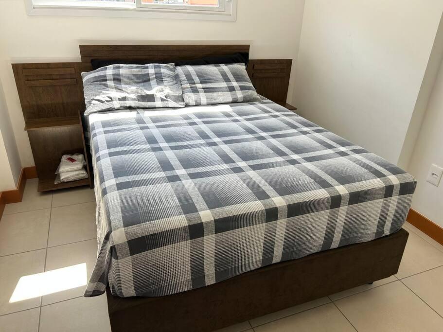 Apartamento prox Hosp Caridade Mello Mattos