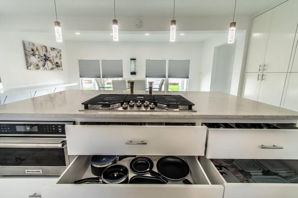 Oceanfront Retreat 2 Homes for 29-Guests