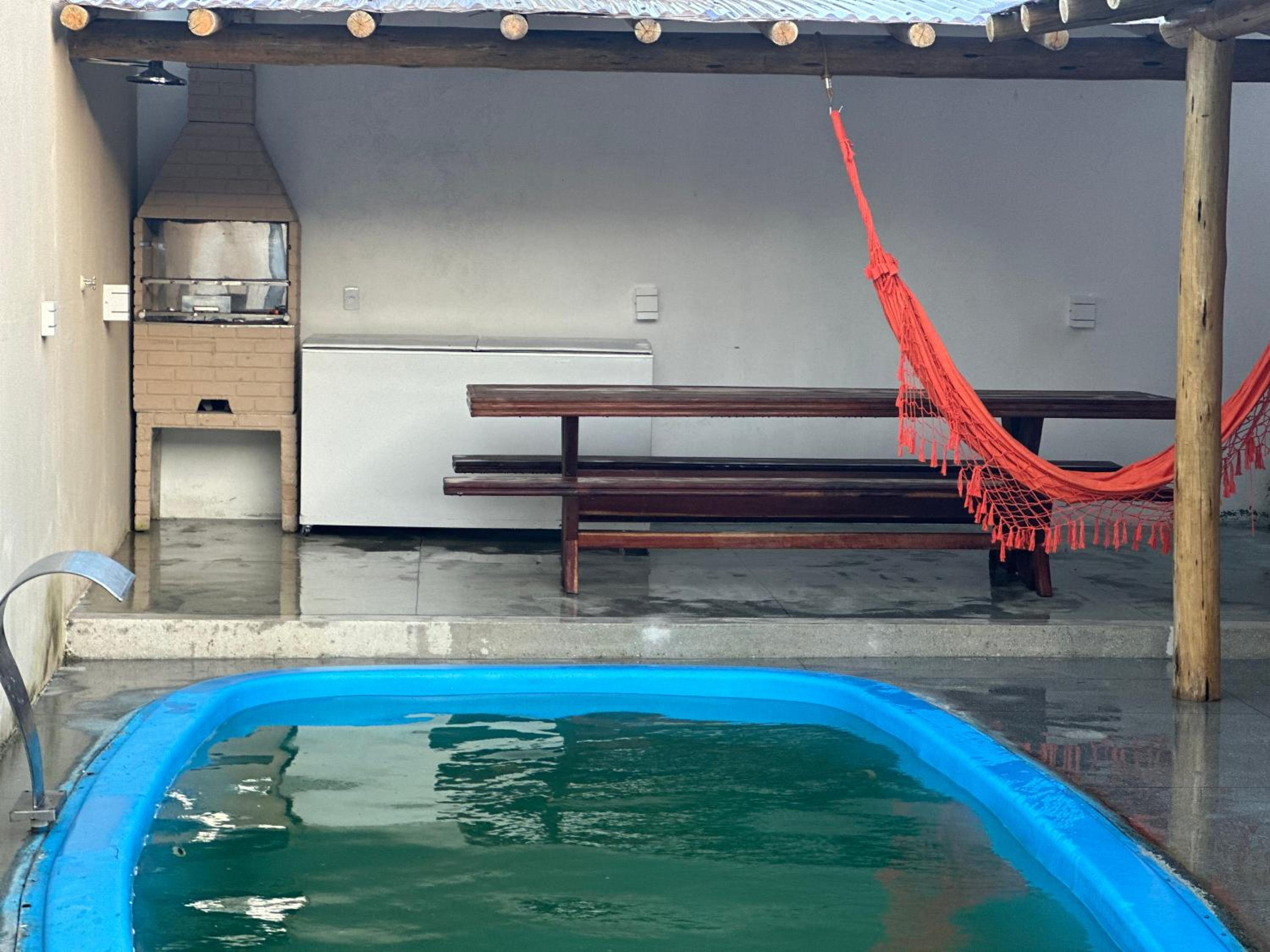 Casa de férias pra 14 pessoas