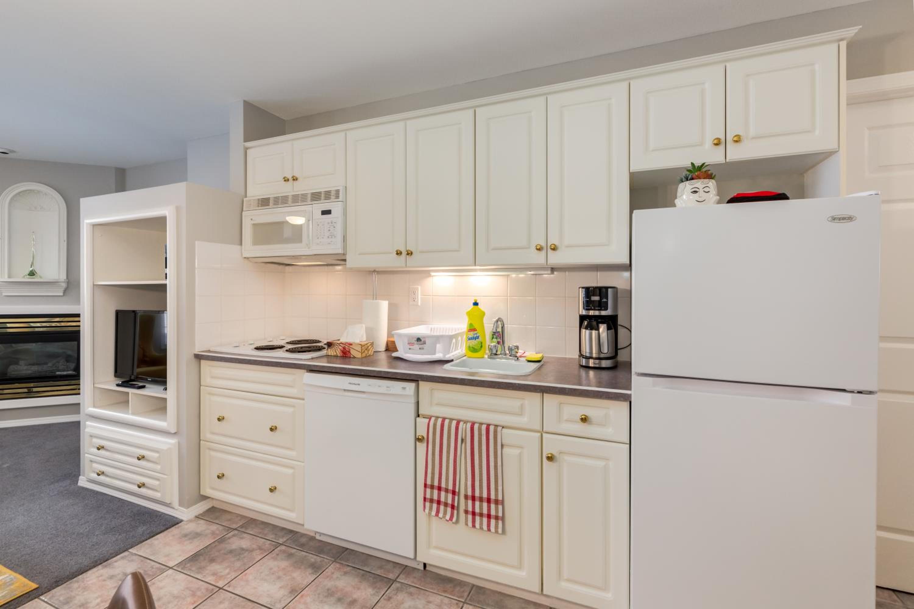 Mountain View Villas with Fairmont Creek Vacation Rentals