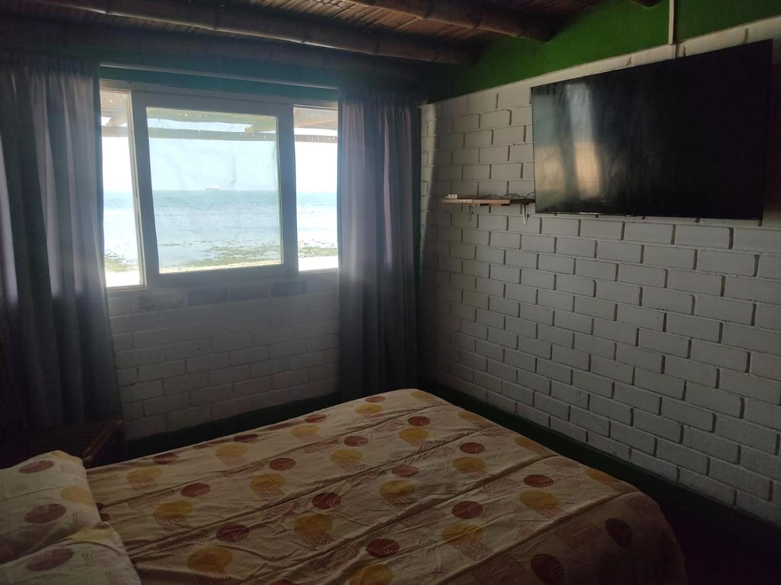 Beach House SantaElena view 5