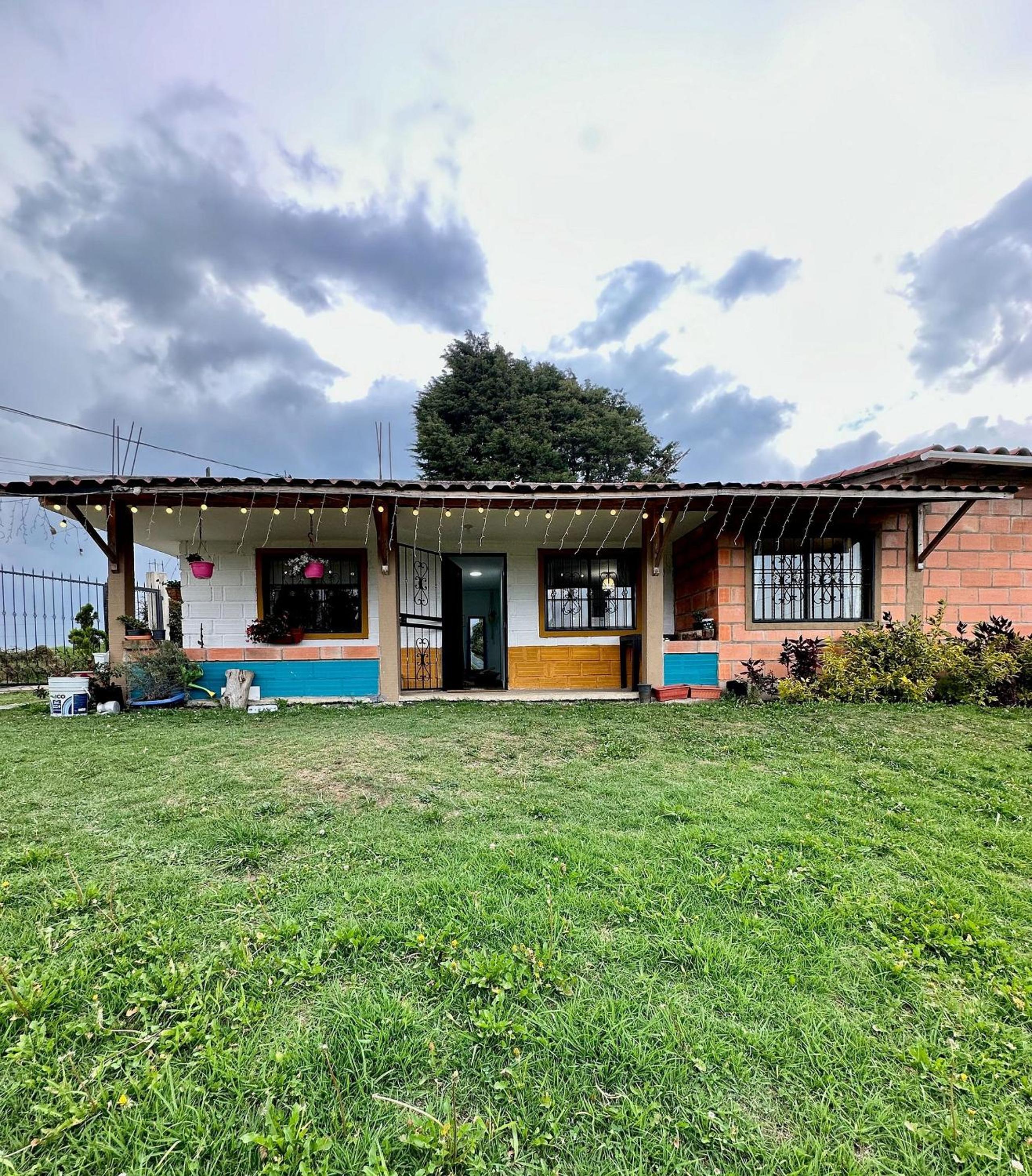 Santaelena Cielo · Retiro natural cerca al Parque Arví Wi-Fi Starlink