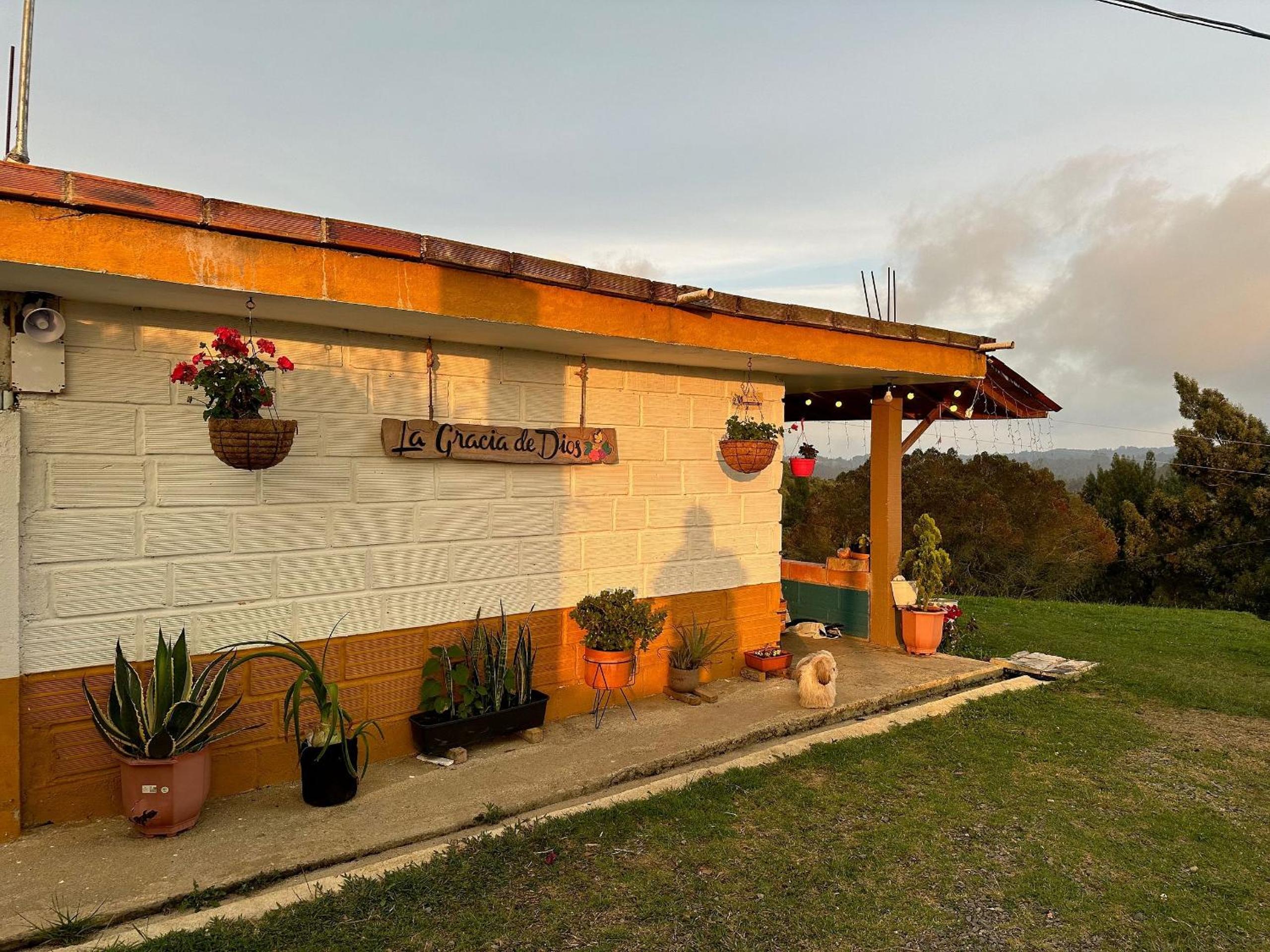 Santaelena Cielo · Retiro natural cerca al Parque Arví Wi-Fi Starlink