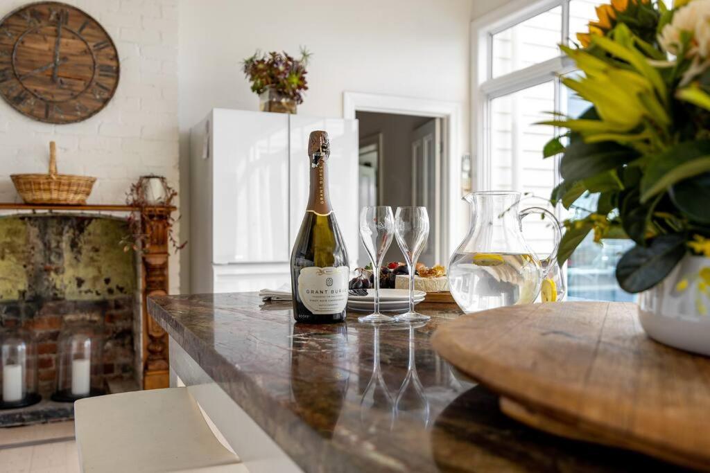 Ocean Beach House Sorrento - Luxury with Heated Pool and Spa