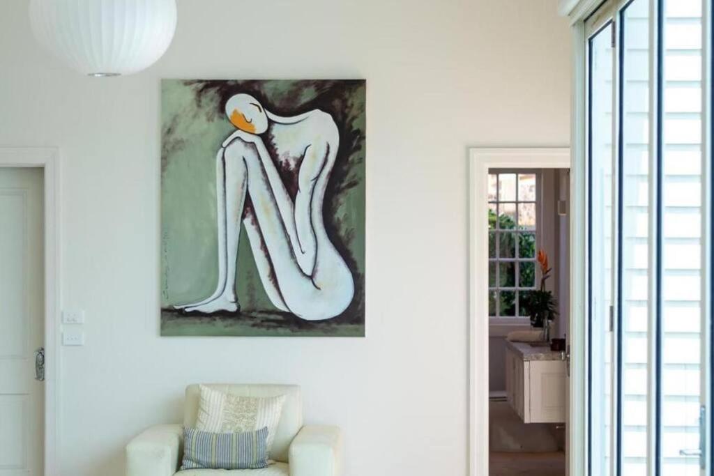 Ocean Beach House Sorrento - Luxury with Heated Pool and Spa