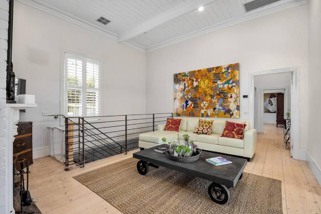 Ocean Beach House Sorrento - Luxury with Heated Pool and Spa