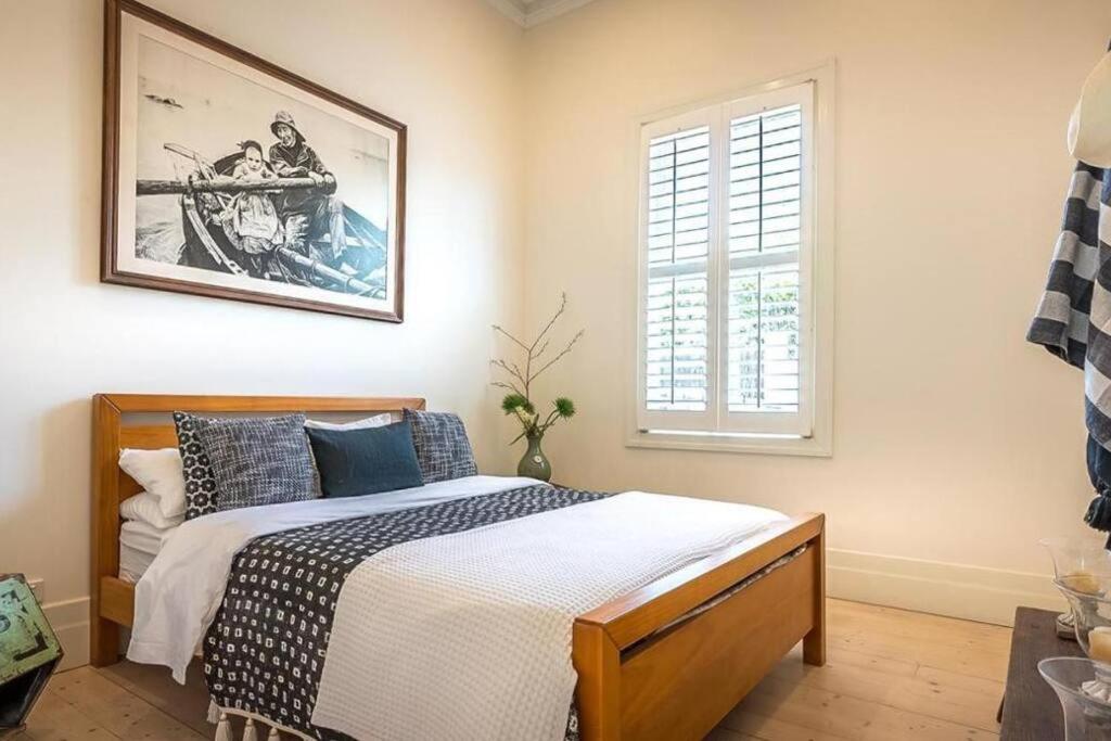 Ocean Beach House Sorrento - Luxury with Heated Pool and Spa