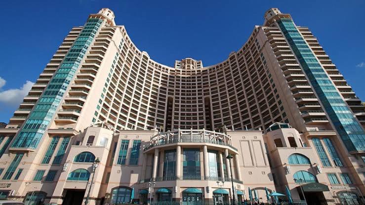 Hotel Luxury 2 bedroom hotel apartment in San Stefano residential complex - Image 1