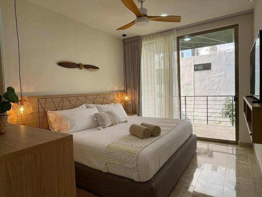 Brava Towers 3BR - Next Level B