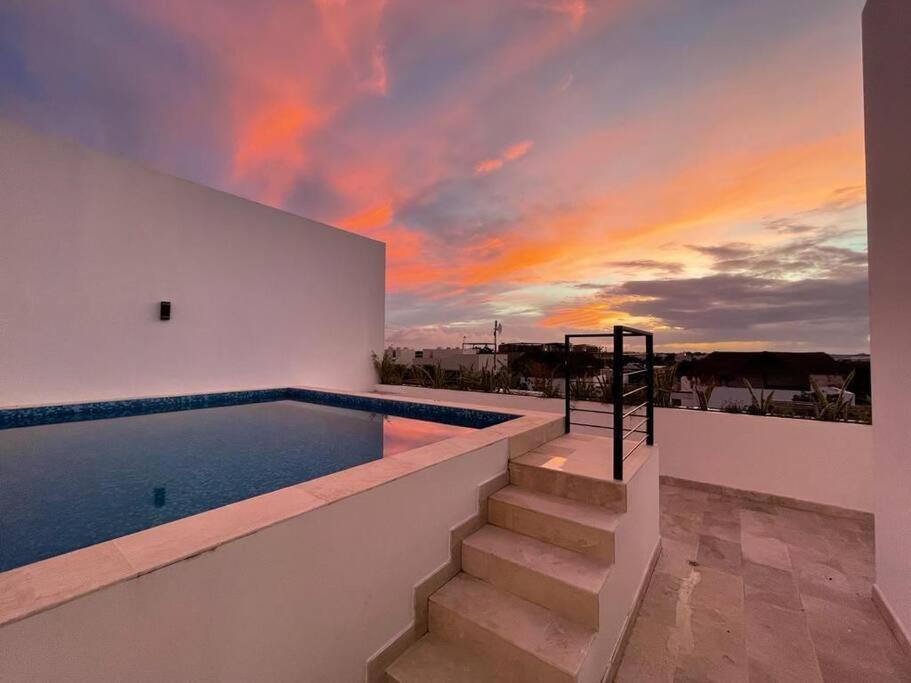 Brava Towers 3BR - Next Level B