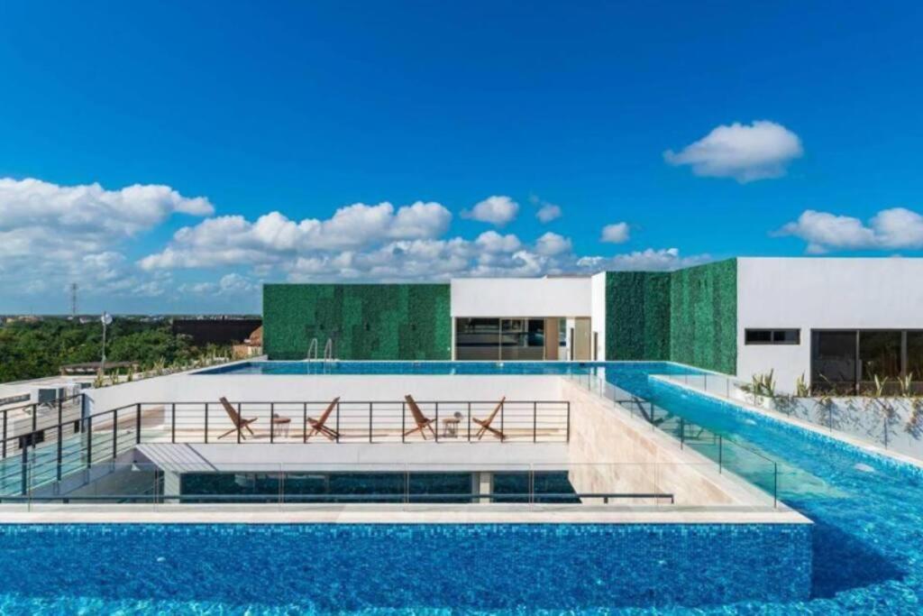 Brava Towers 3BR - Next Level B