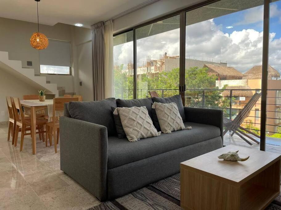 Brava Towers 3BR - Next Level B