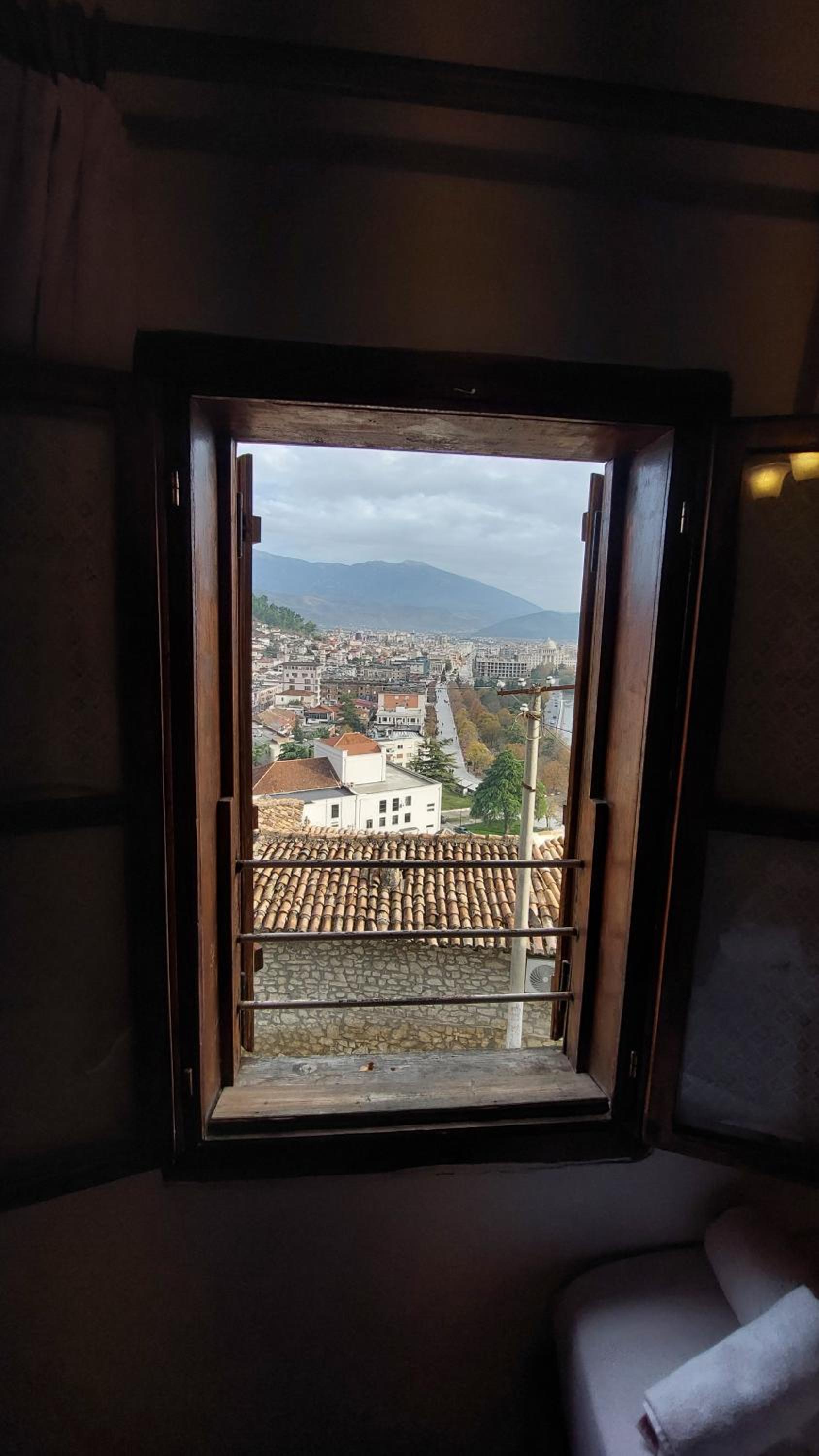 Hava Baci (old town)