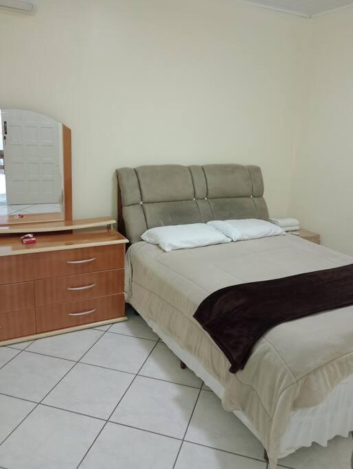 Hospedagem Famíliar casa Rosa