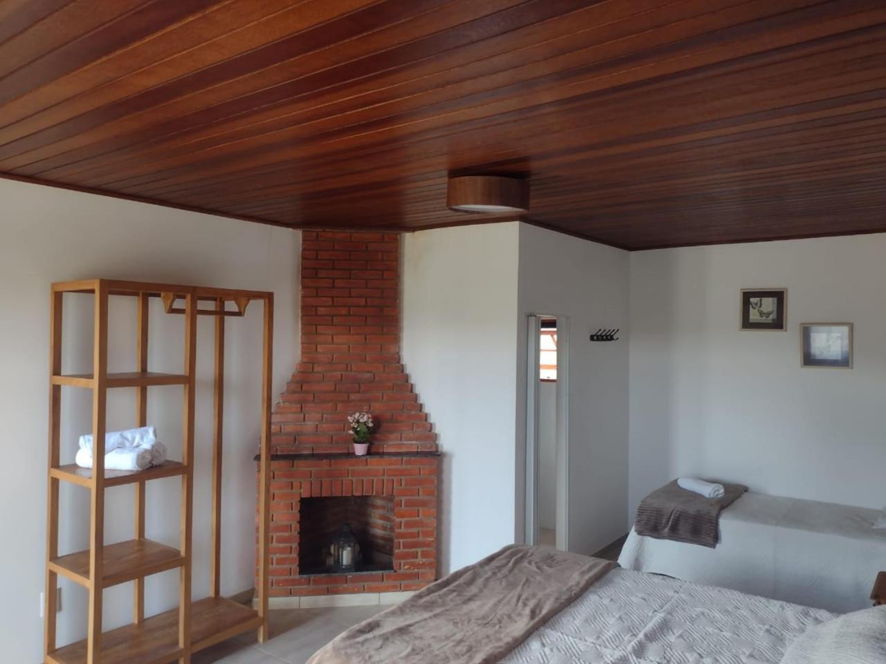 Hotel e Pousada M R