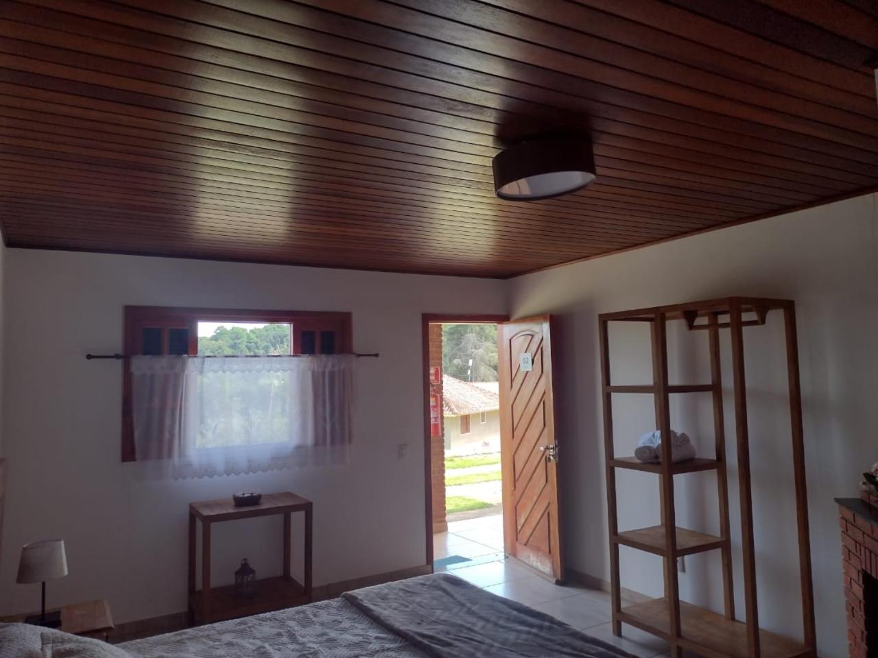 Hotel e Pousada M R