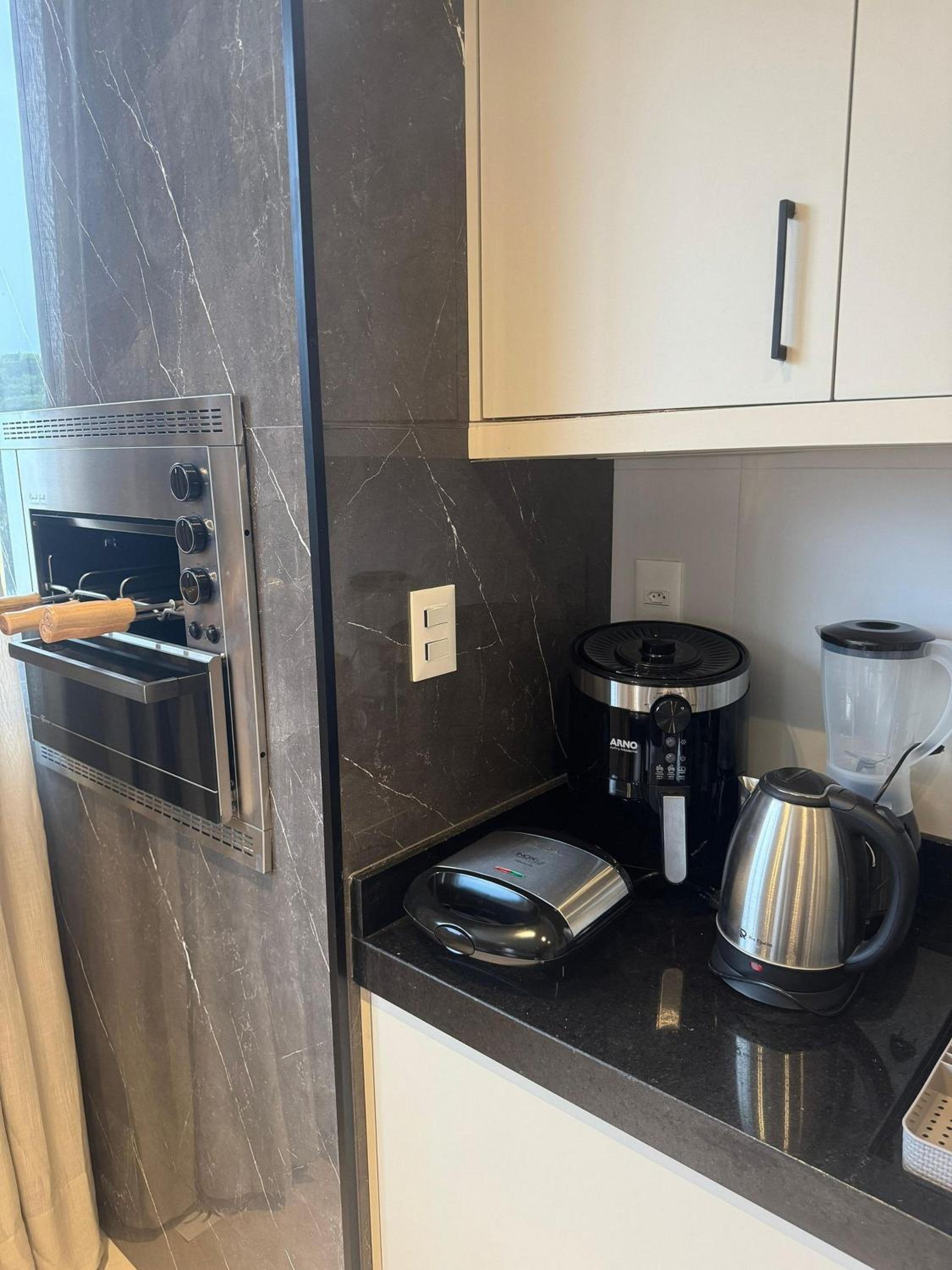 Elegance Apartamentos 1 quarto para 4 pessoas em Bombinhas