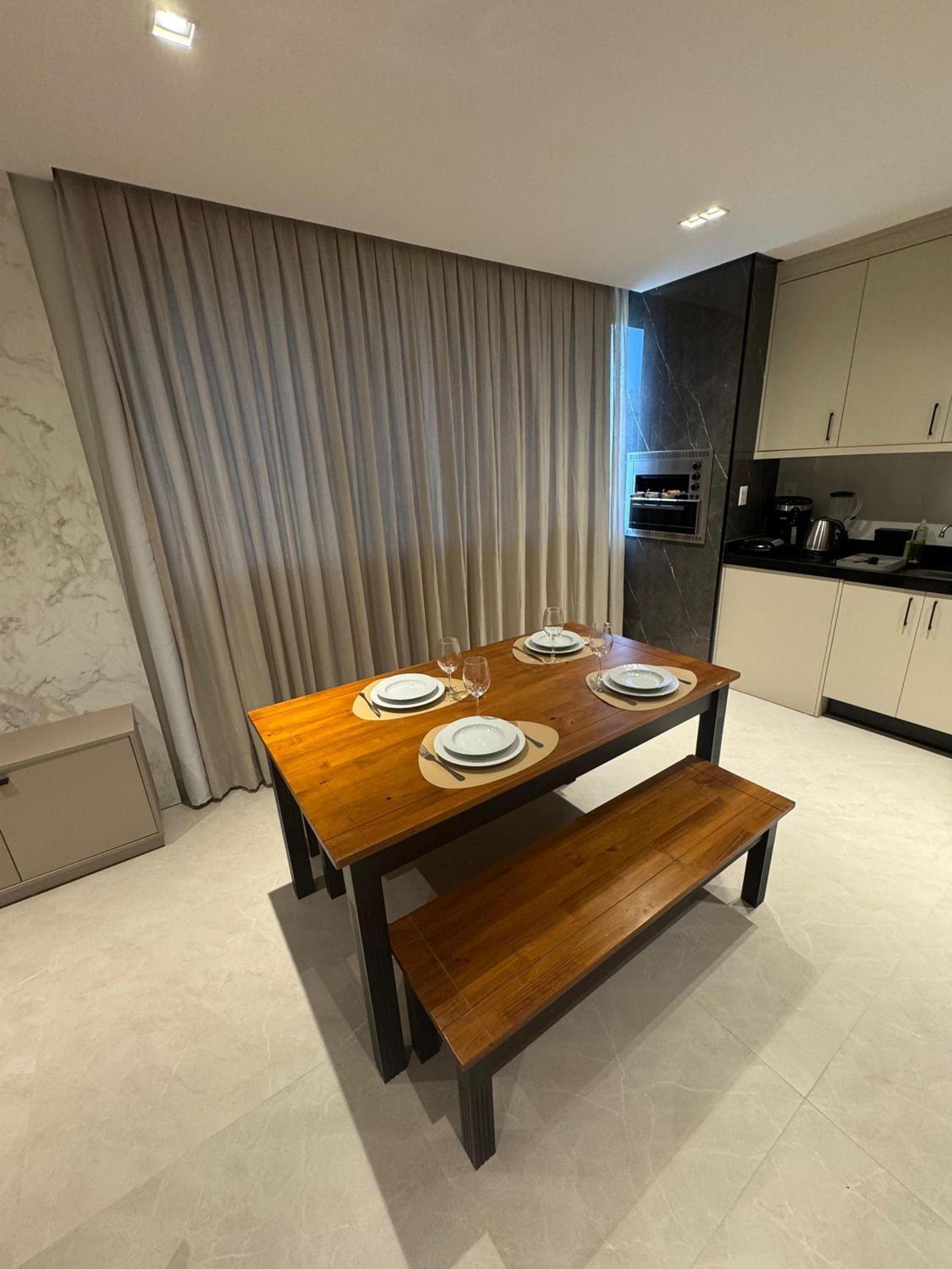Elegance Apartamentos 1 quarto para 4 pessoas em Bombinhas