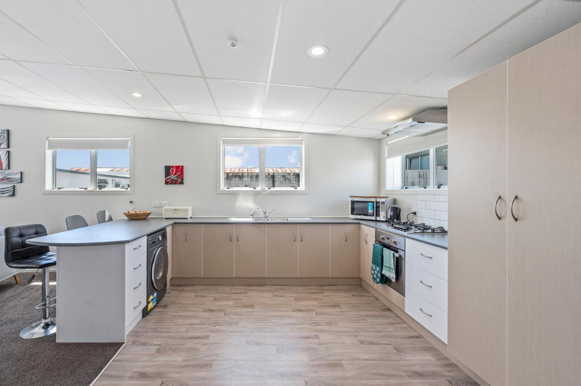 Central Comfort - Lake Taupo Holiday Home