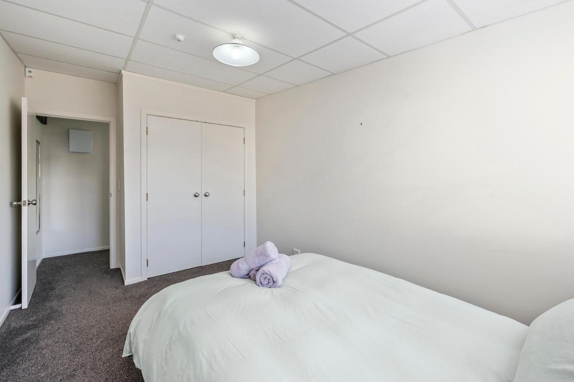 Central Comfort - Lake Taupo Holiday Home