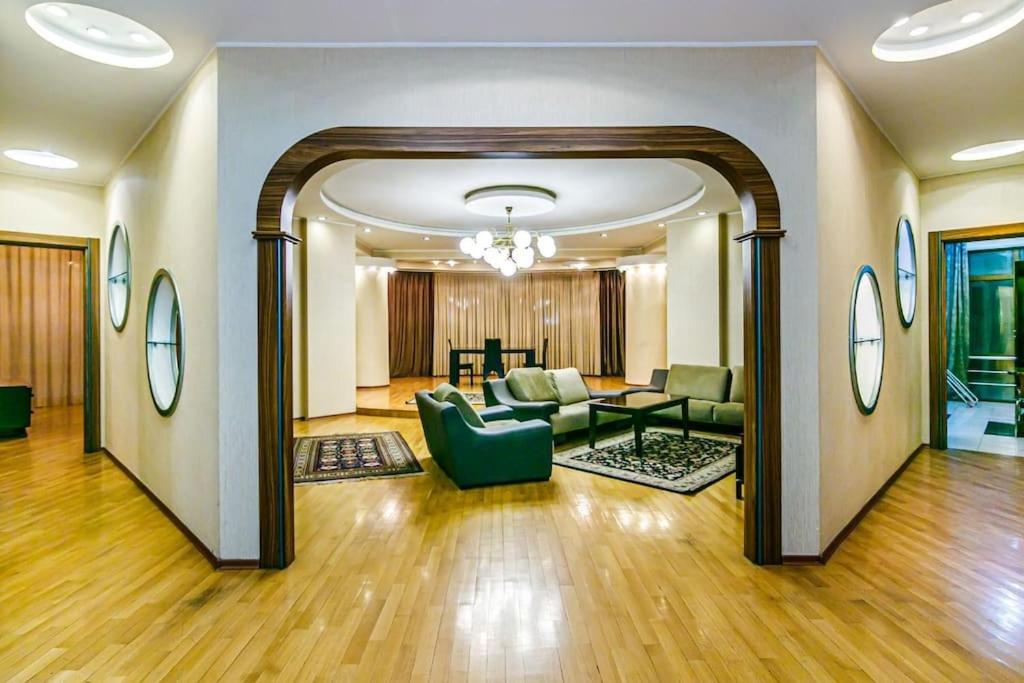 All conditional apartment 5