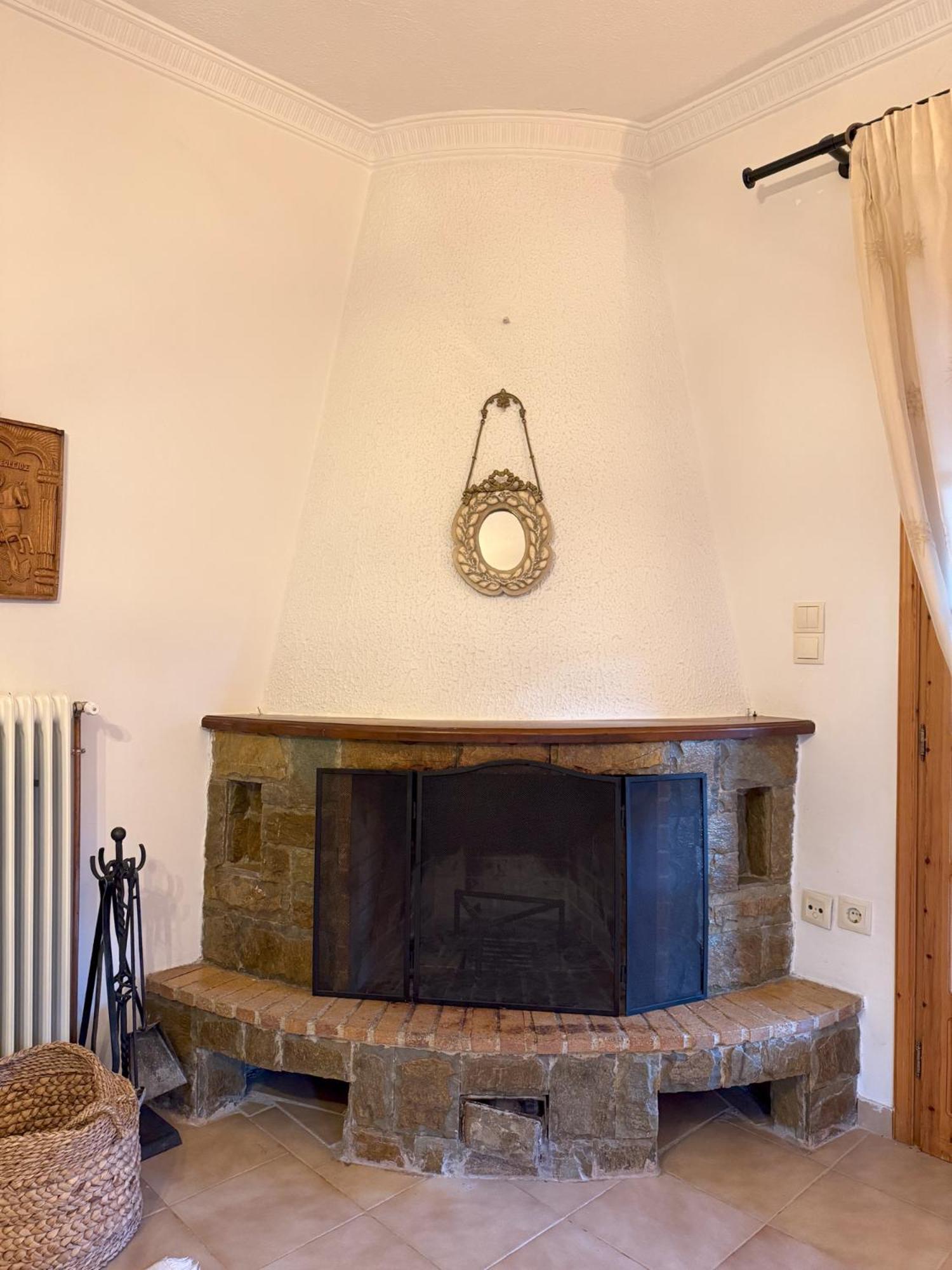 Vasilikis Stone House