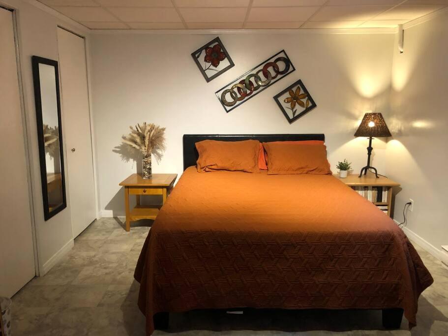 Chambre, cuisine, salon et salle de bain privées