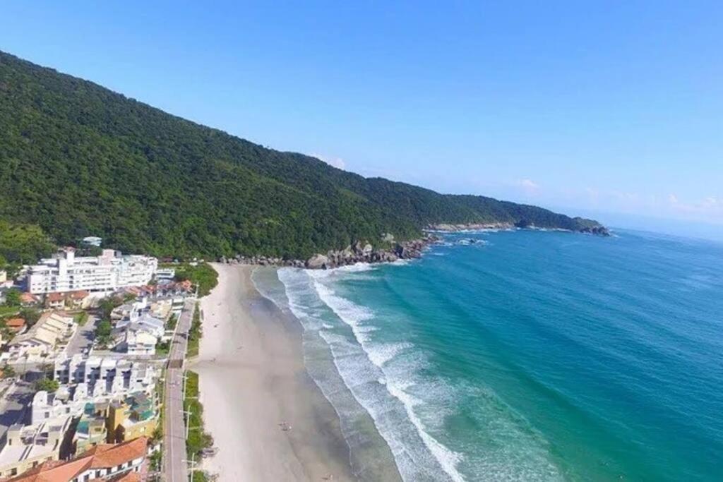 Sobrado a 100 metros do mar