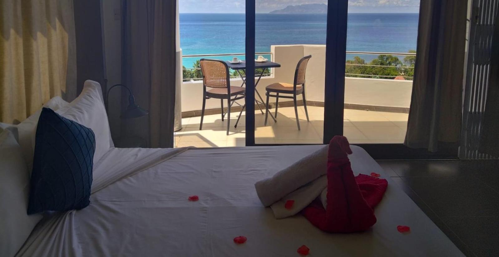 NORTHWEST BAY Seaview apartment
