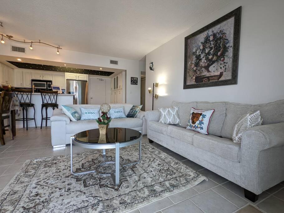Oceanfront 2Br-2B in Satellite Beach - Ocean Views, photo 15