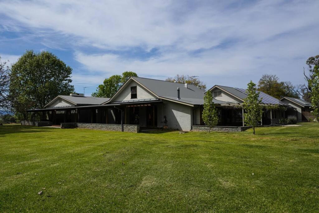 Redbank Estate - Luxury in Scone
