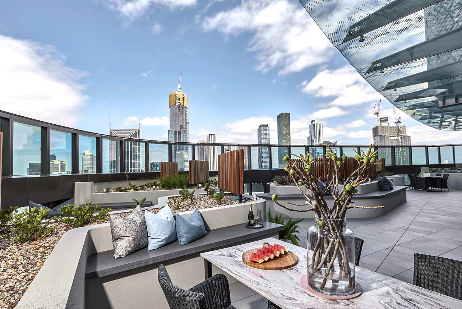 Modern One Bedroom Apt in CBD LD3001New