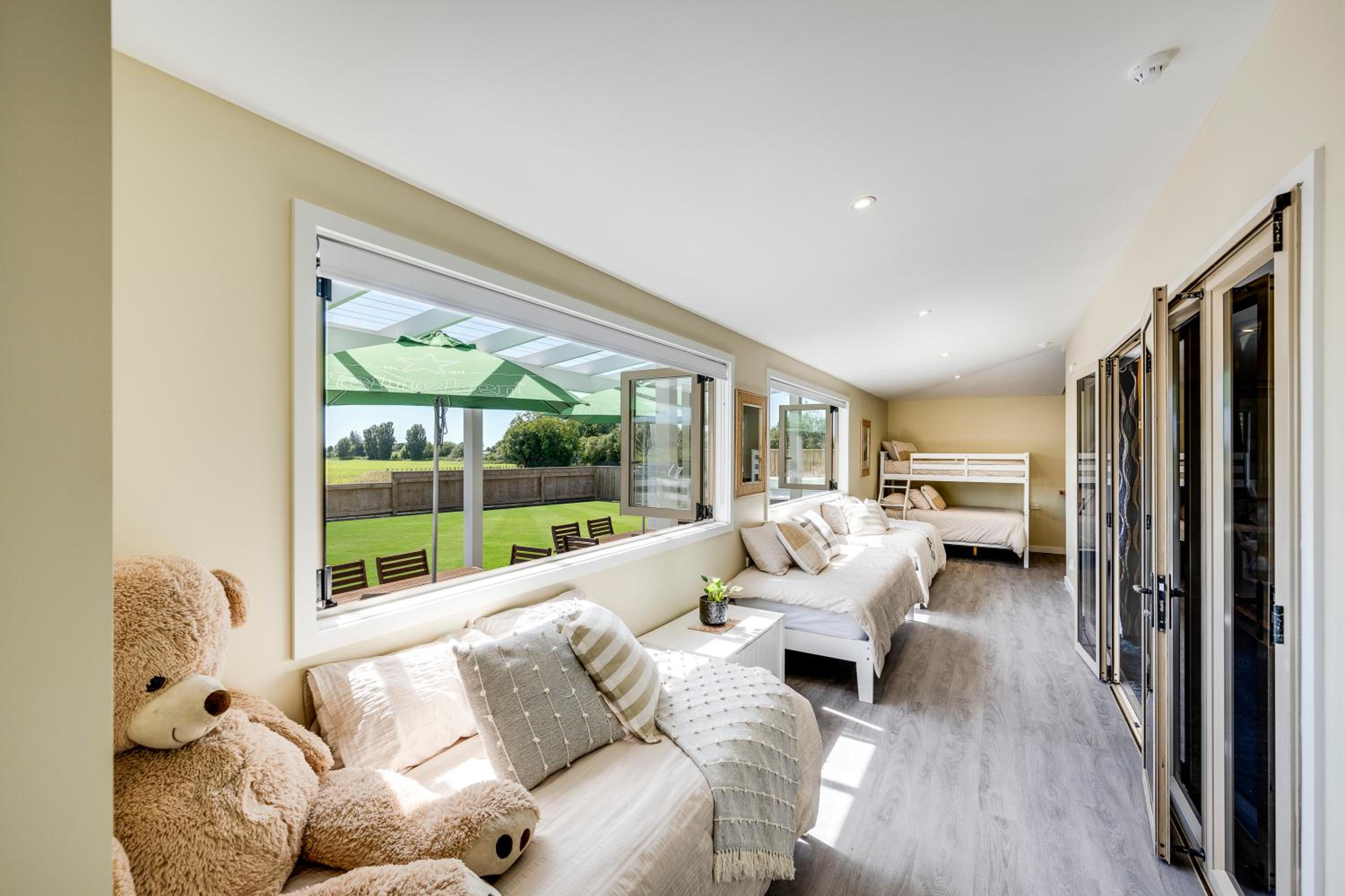 Aroha At 2252 - Waimarama Holiday Home view 5