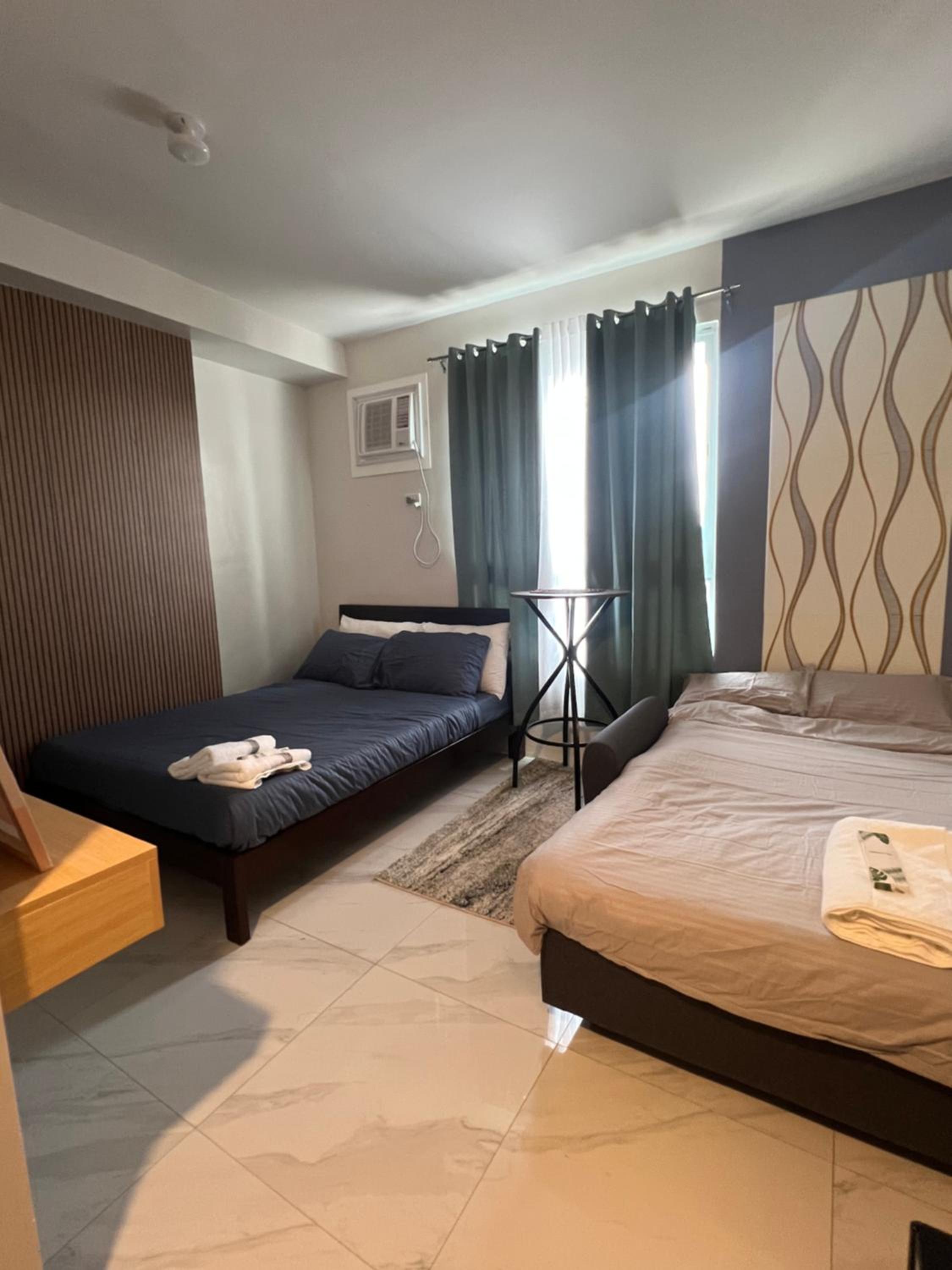 Cozy Place near Fuente Circle, Convenient, Accessible, Netflix, Wifi view 4