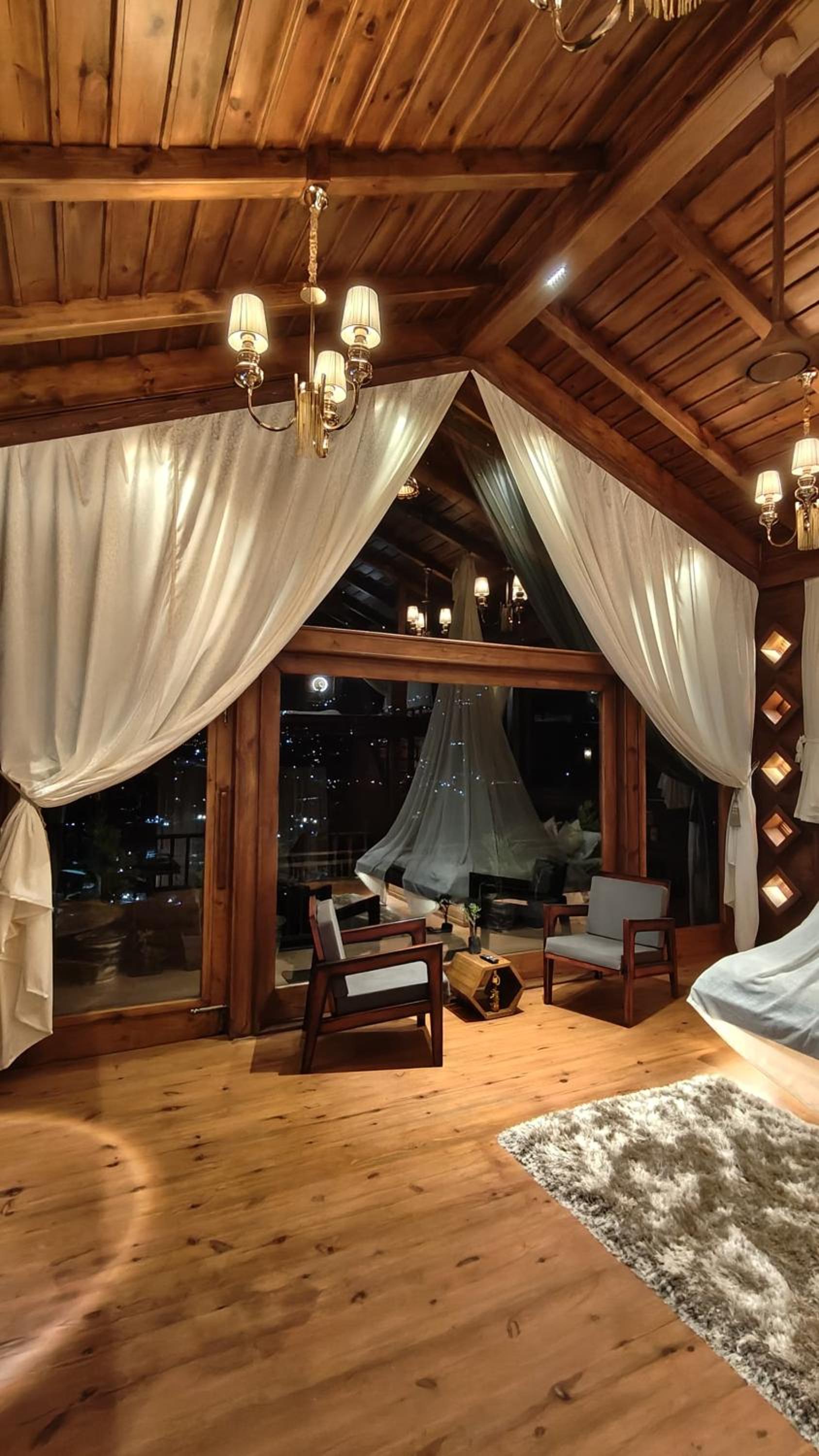 The Hobbit Home, Bhimtal view 2