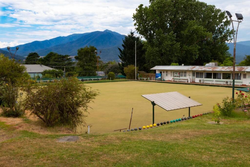 Alpzview Guesthouse