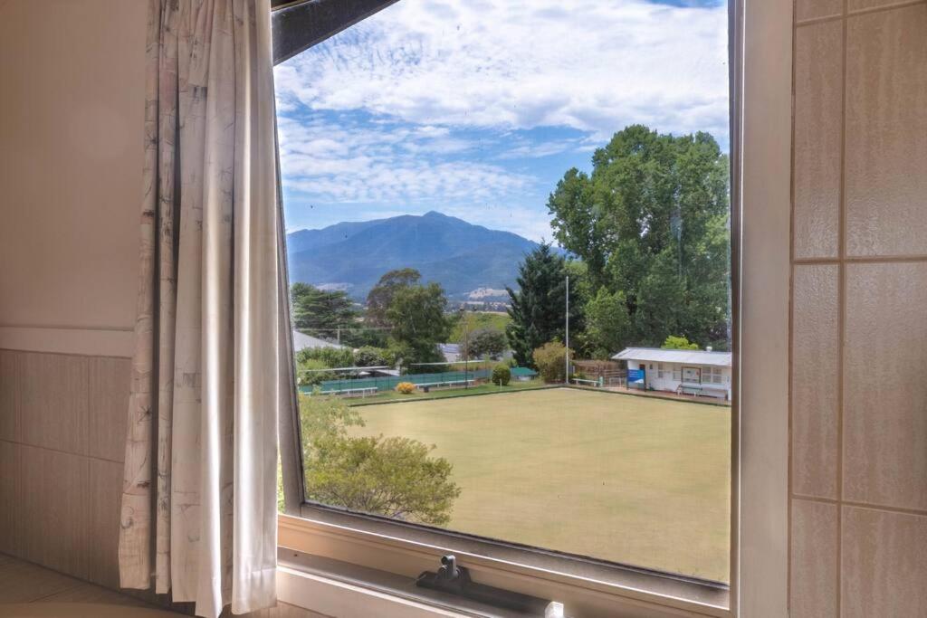 Alpzview Guesthouse