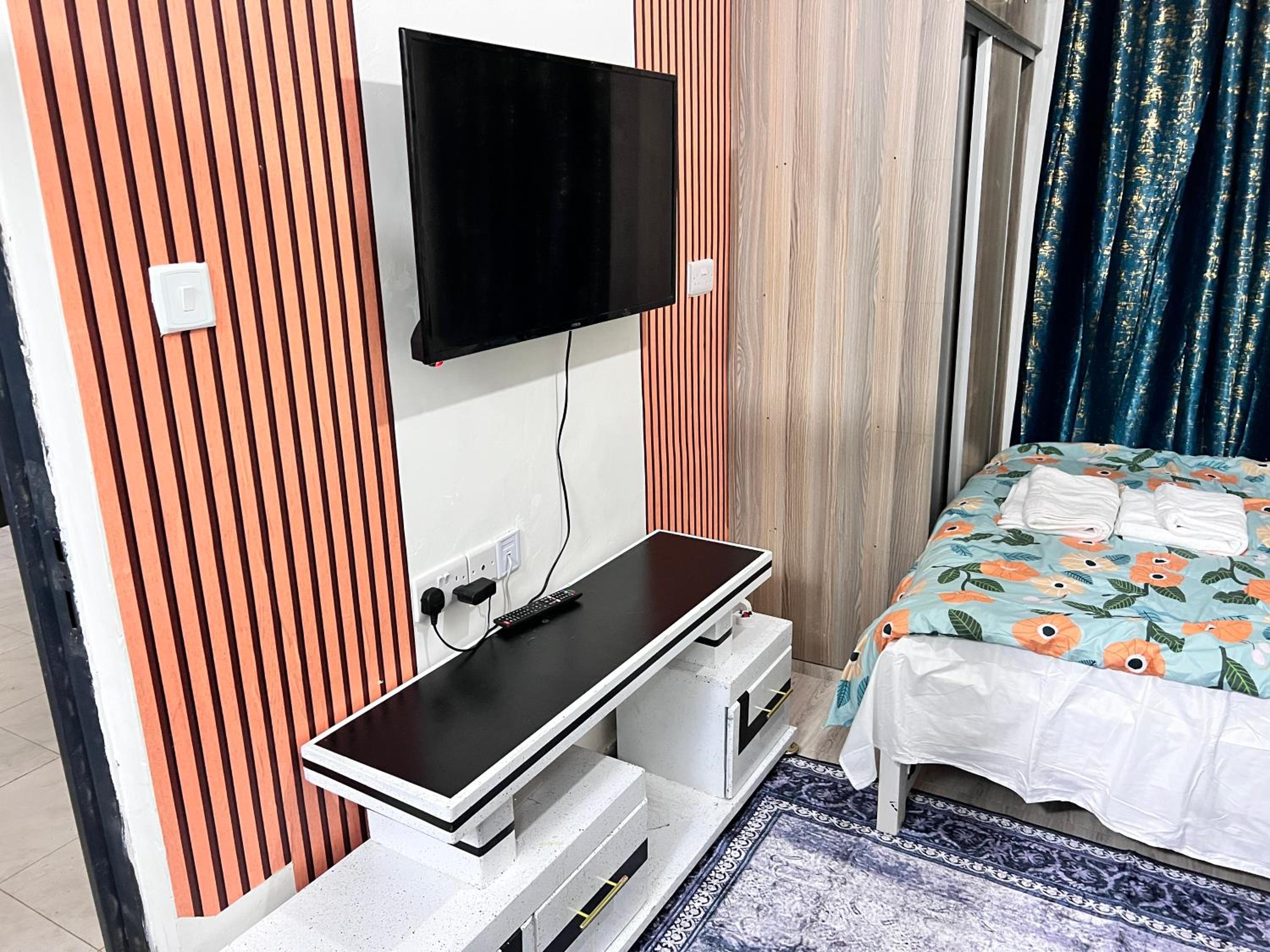 G2 Studio Apartment