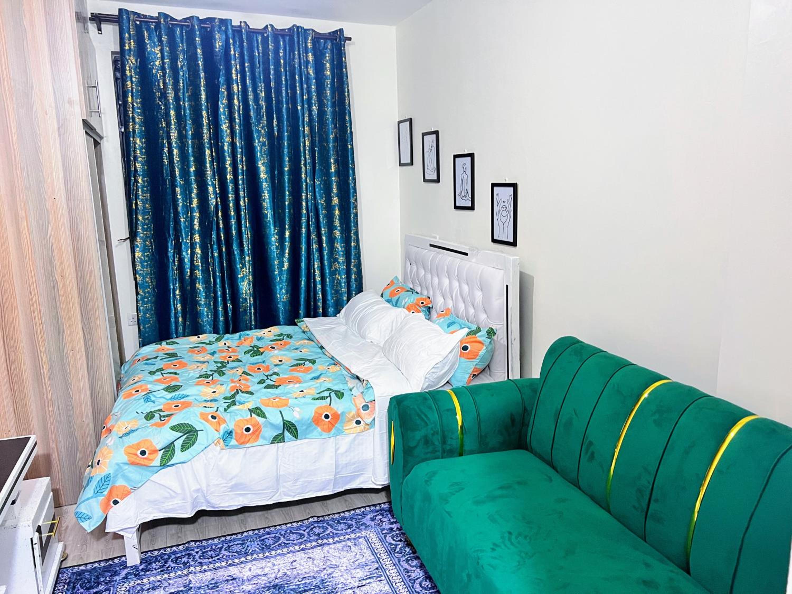 G2 Studio Apartment