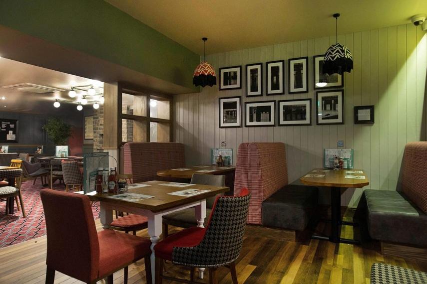 restaurant