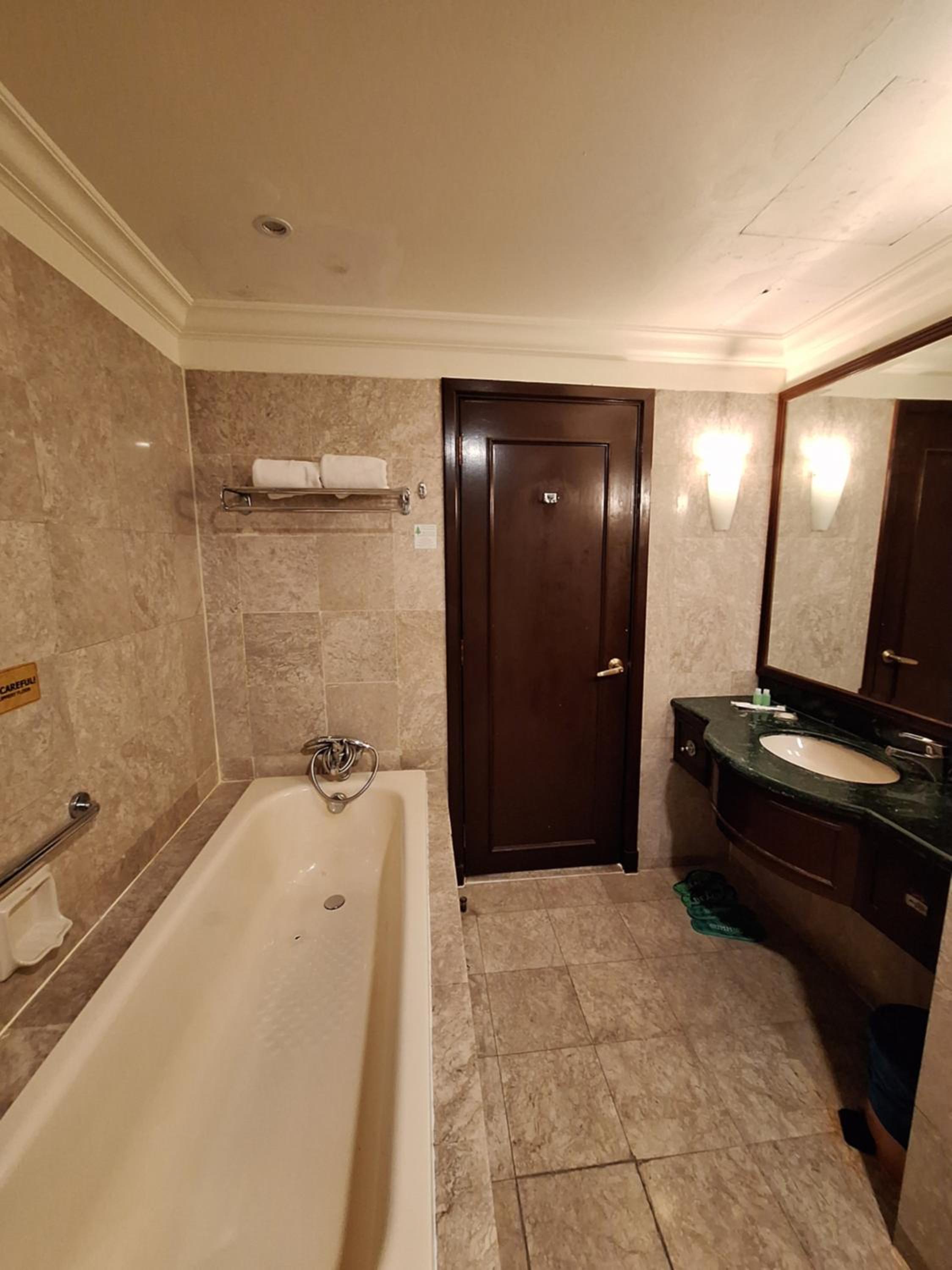 Berjaya Times Square Service Apartment, Bukit Bintang, KL