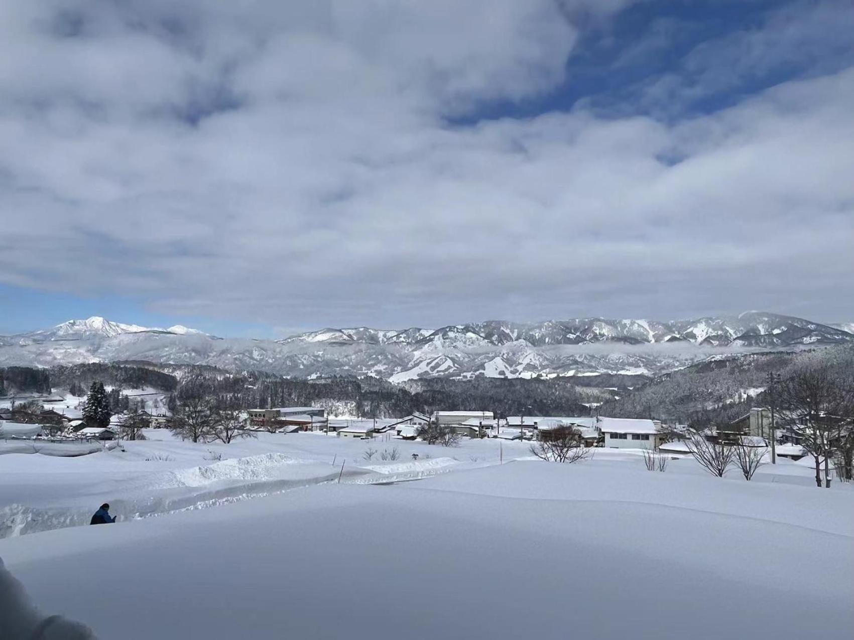 Snowfox Nozawa view 5