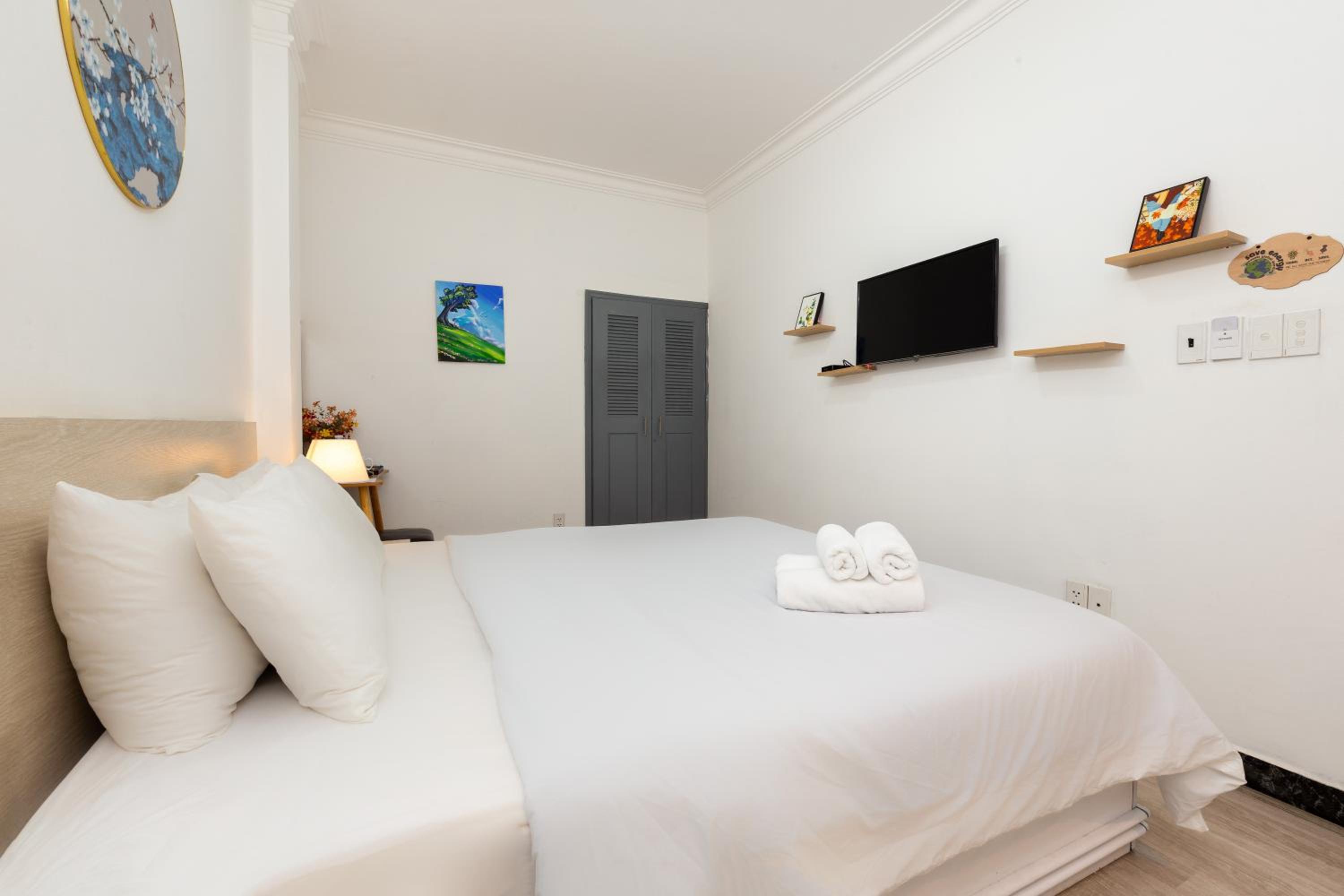 OYO Liwe Hotel
